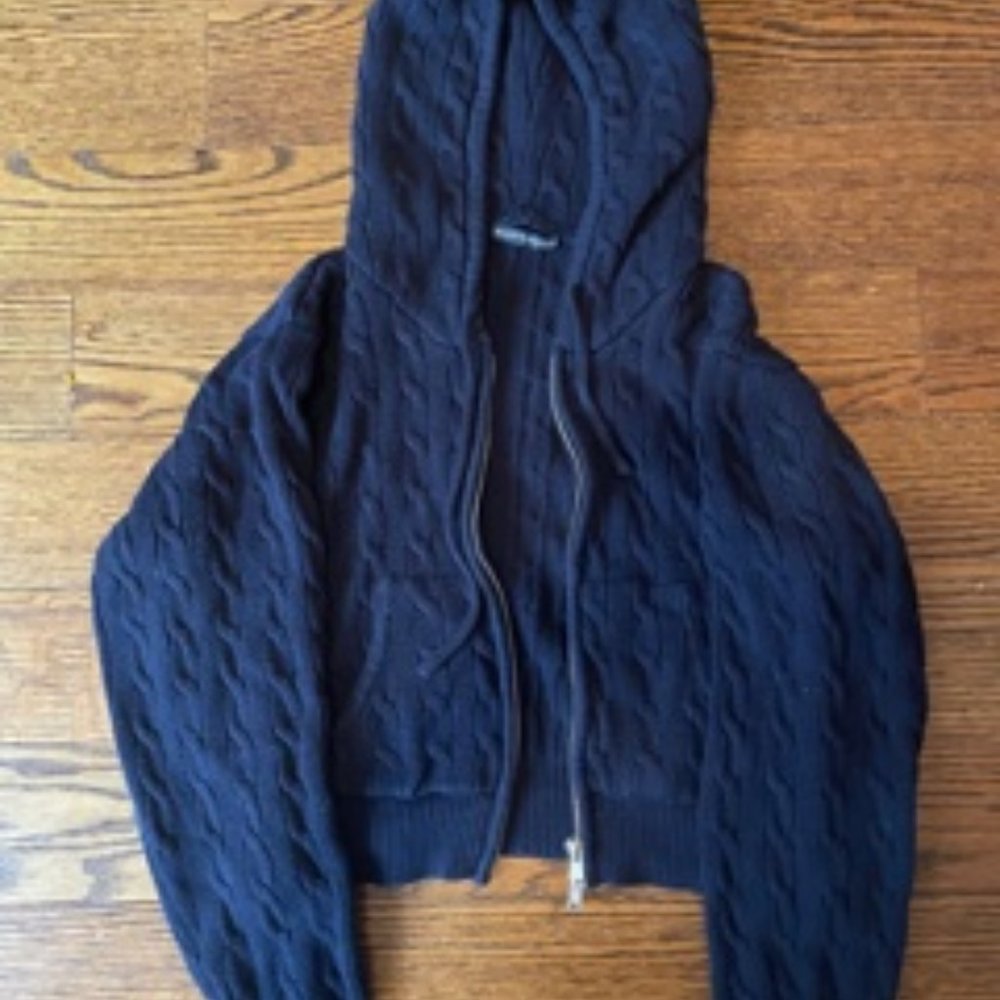 Brandy Melville zip up